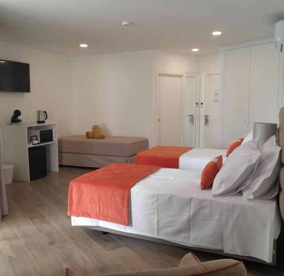 스탠다드 트리플 룸, Algarpapa Rooms