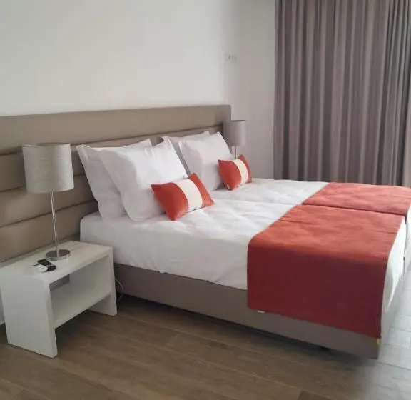 スタンダード4人部屋, Algarpapa Rooms