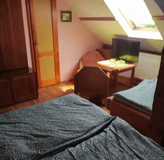 スタンダード４人部屋, Penzion U Lípy