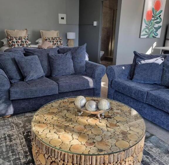 חדר דלוקס נוף לגינה, Tree Aloe Guest House