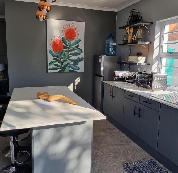 חדר דלוקס נוף לגינה, Tree Aloe Guest House