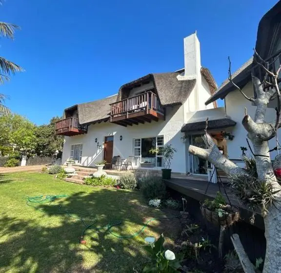 １ベッドルームハウス, Tree Aloe Guest House