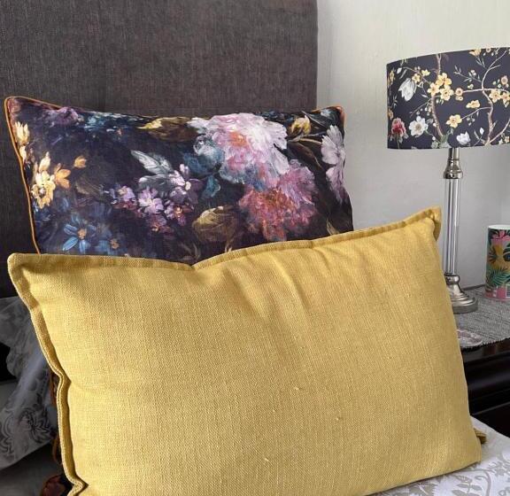 בית, חדר שינה 1, Tree Aloe Guest House