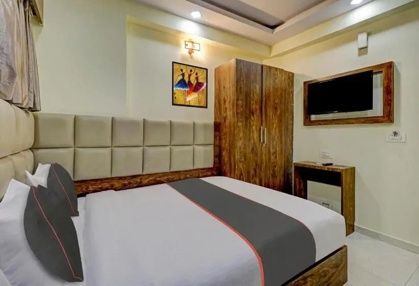 اتاق استاندارد, Super Collection O Karthika Residency
