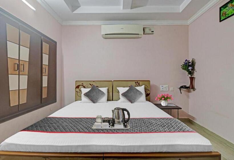 舒适三人间, Sv Rest Inn