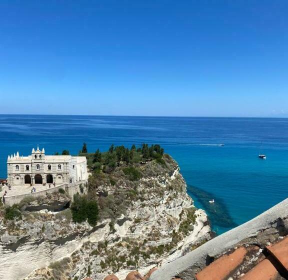 غرفة ديلوكس ثلاثية مطلة على البحر, Bluemind