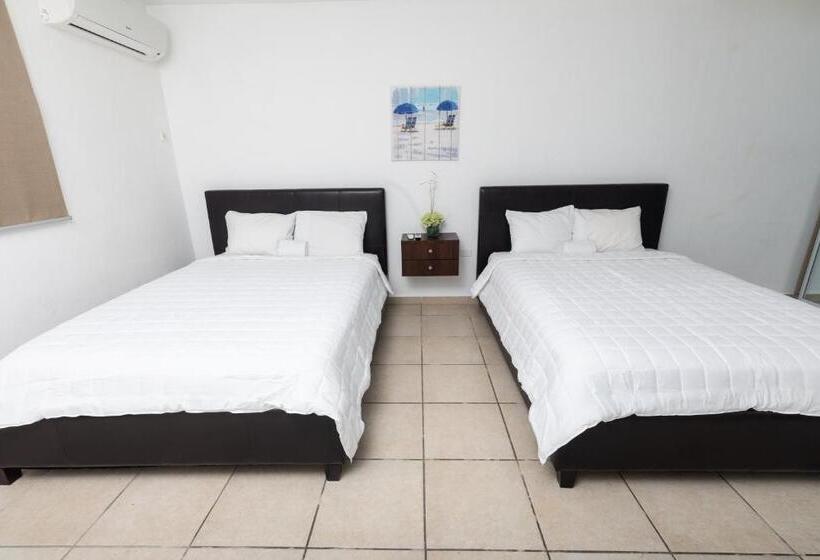 اتاق لوکس, Red Sunset Beach Club