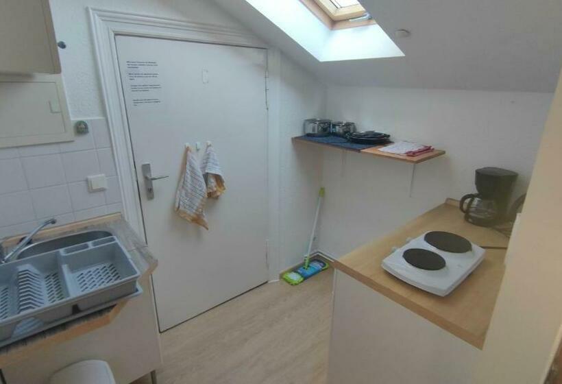 استودیوی استاندارد, Fewo3 1 Zim 2 Einz Bett 2 Pers Küche Dusche Wc