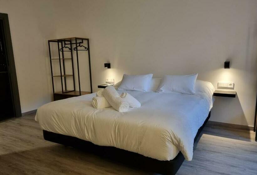 スタンダードスタジオ, Kabialde Apartamentuak