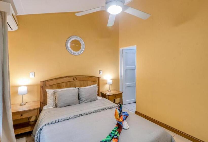 Апартаменты 2 Спальни, Dulce La Colina 8002