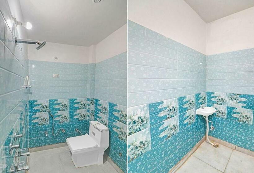 غرفة كلاسيكية ثلاثية, The Town House Jps Near Live Well Pharmacy