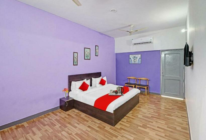 غرفة كلاسيكية ثلاثية, The Town House Jps Near Live Well Pharmacy