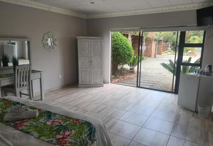 סוויטה דלוקס, Royal Villa Guesthouse