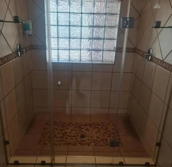スーペリアールーム, Royal Villa Guesthouse