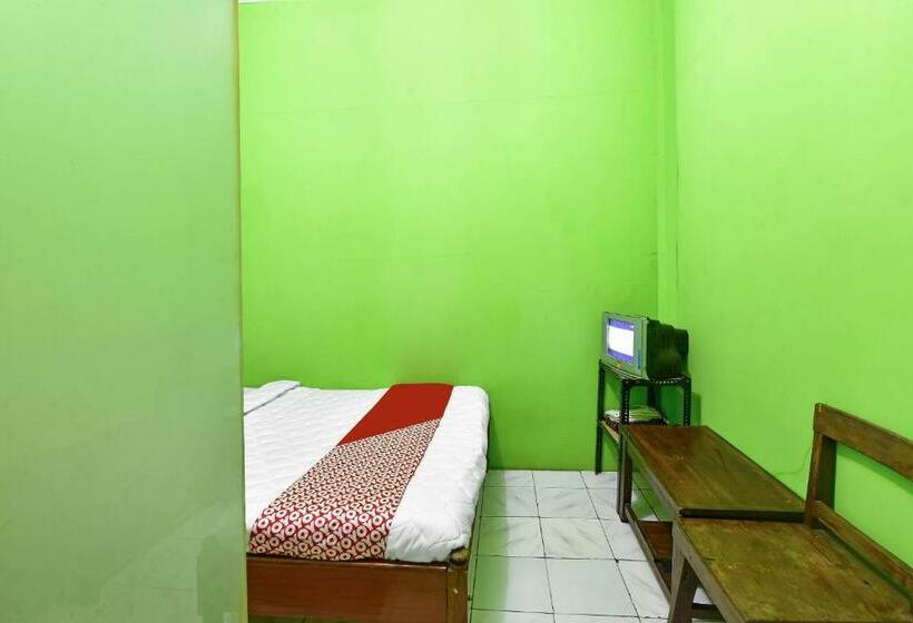 Номер Economy, Spot On 91357 Hotel Mulyo