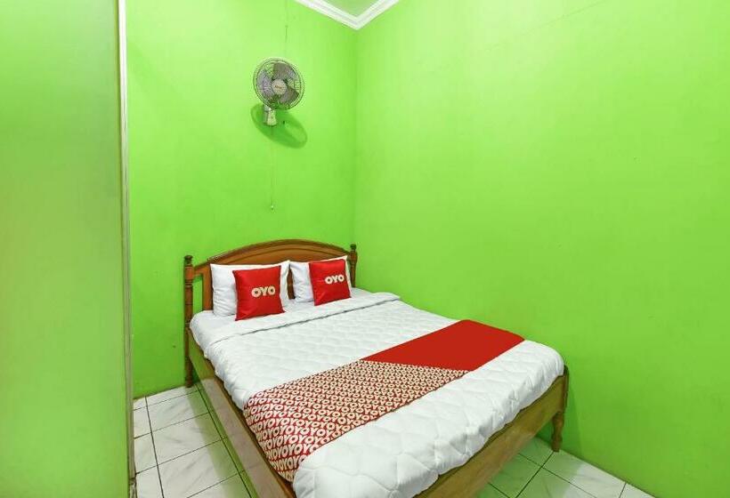 Номер Economy, Spot On 91357 Hotel Mulyo