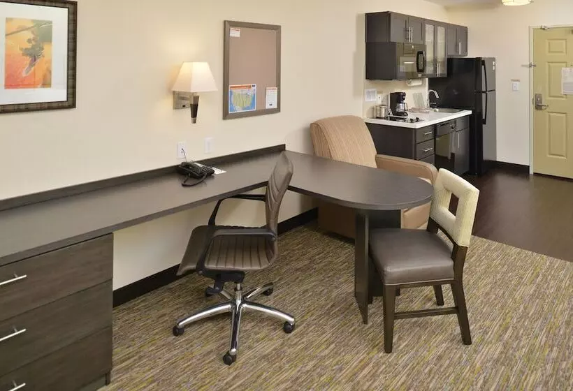 ダブルベッドのスタンダードスタジオ, Candlewood Suites Eugene Springfield, An Ihg