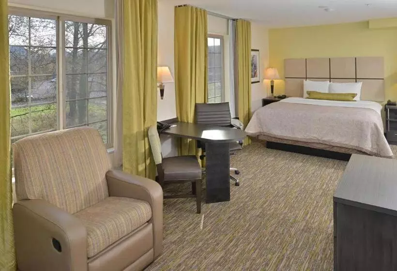 キングサイドベッドのスタンダードワンルーム, Candlewood Suites Eugene Springfield, An Ihg