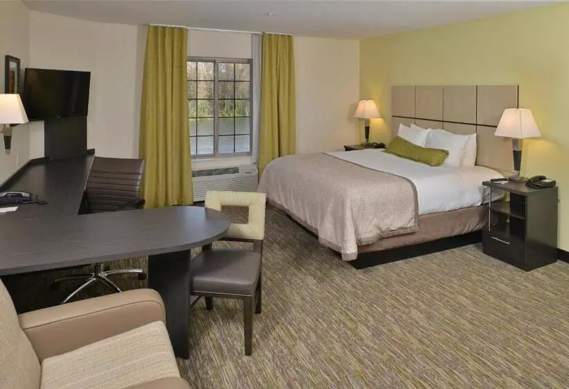 キングサイドベッドのスタンダードワンルーム, Candlewood Suites Eugene Springfield, An Ihg