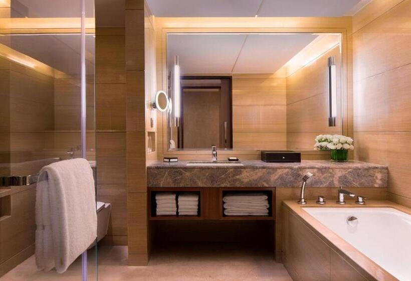 Номер Deluxe Кровать Кинг, Jw Marriott Hotel Beijing Central