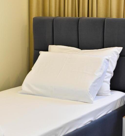 Трехместный Номер Базовый, Delmar