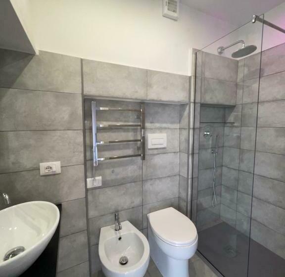 Pokój Deluxe z Balkonem, Off House Borgo Suite, Nettuno   2025 Giubileo