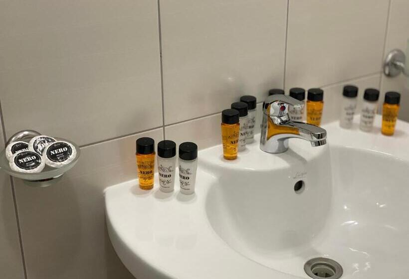 شقة ديلوكس غرفتين نوم, Complex Nero