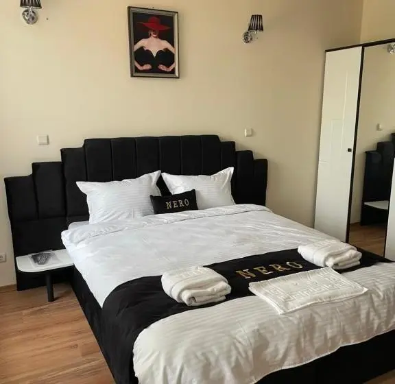 Apartament 1 Dormitor Deluxe, Complex Nero
