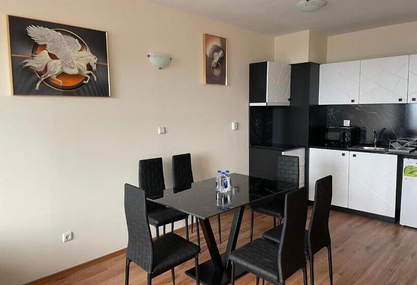 شقة ديلوكس غرفة واحدة, Complex Nero