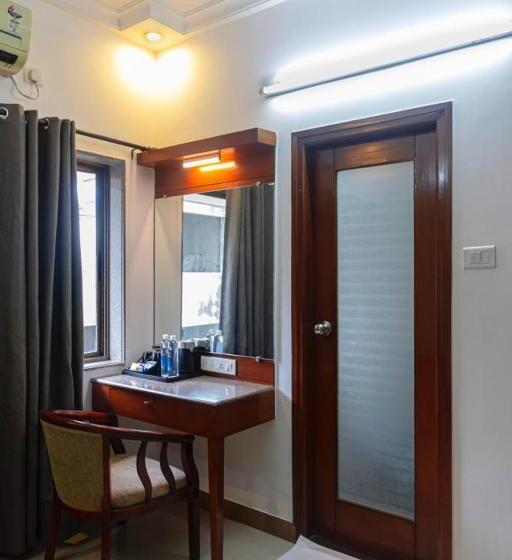 جناح, Midtown Suites Marathahalli, Bangalore