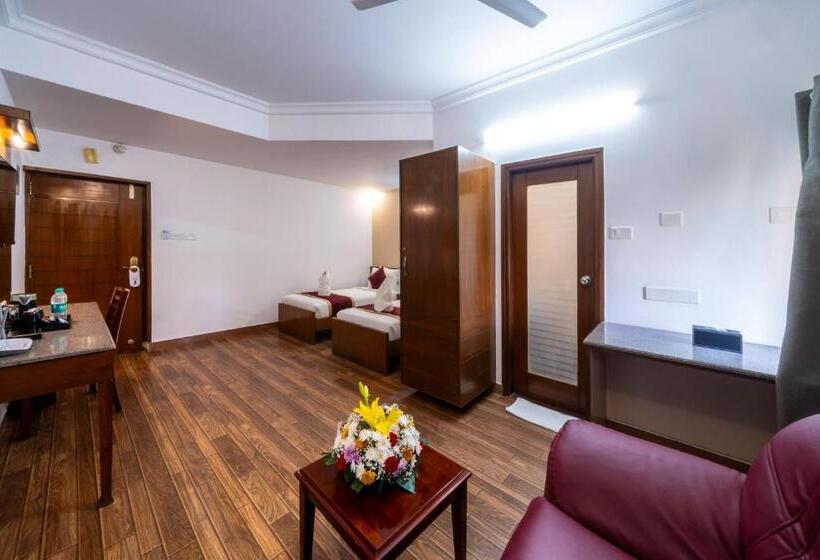جناح, Midtown Suites Marathahalli, Bangalore