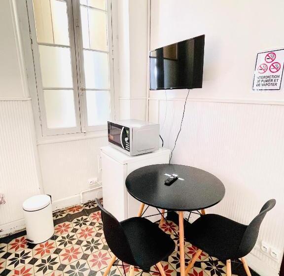 חדר סטנדרט חדר אמבטיה משותף, Albi Chambres