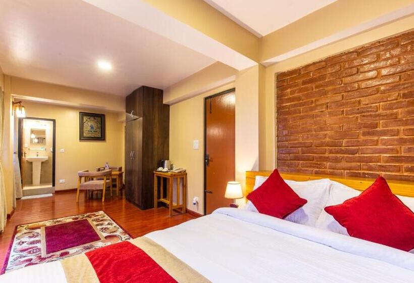 Chambre Deluxe avec Balcon, Vajra House