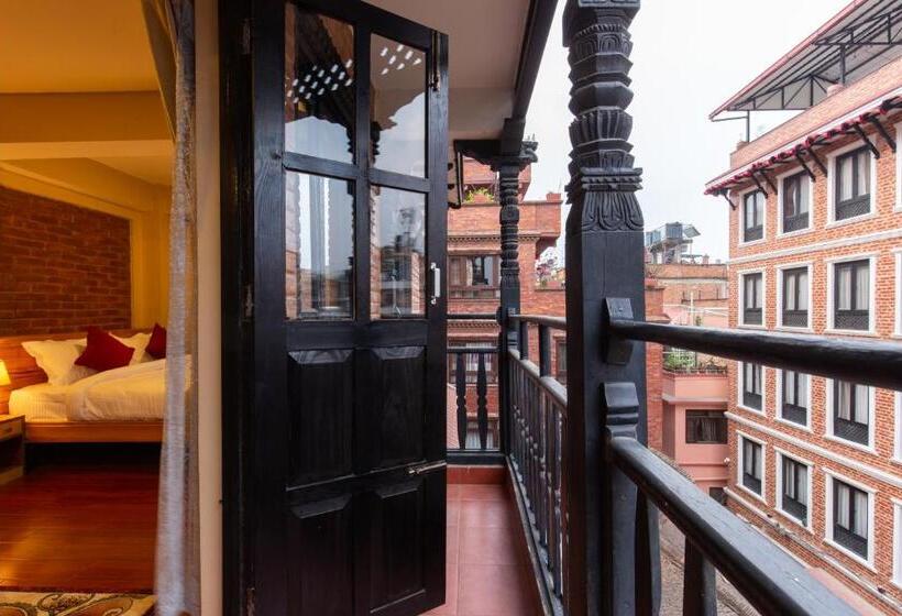 Chambre Deluxe avec Balcon, Vajra House