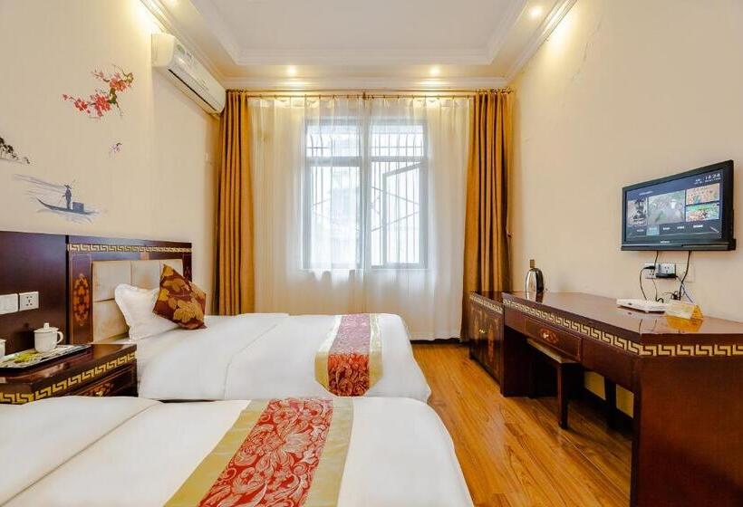 اتاق استاندارد, Holly S Hostel