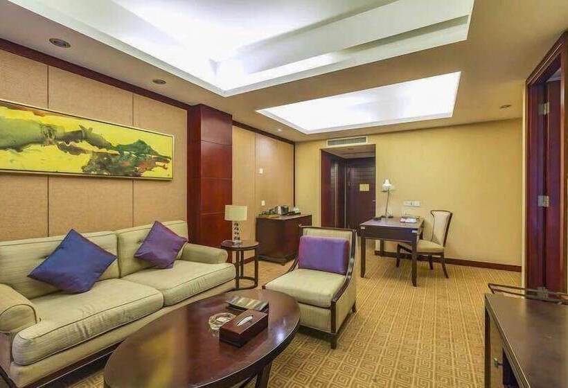 سوییت لوکس, Nanjing Greenland Yuhao Hot Spring