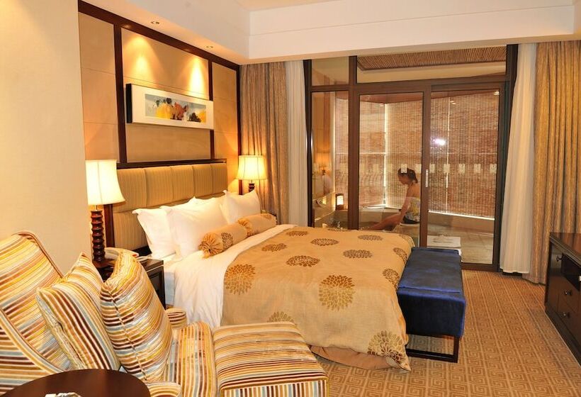 سوییت لوکس, Nanjing Greenland Yuhao Hot Spring