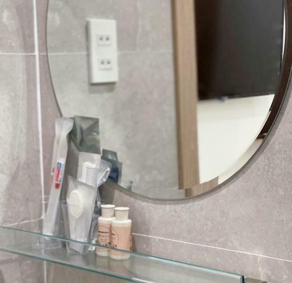 اتاق استاندارد سه تخته با بالکن, Nhật Phương