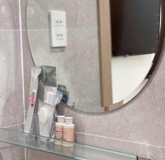 اتاق استاندارد, Nhật Phương