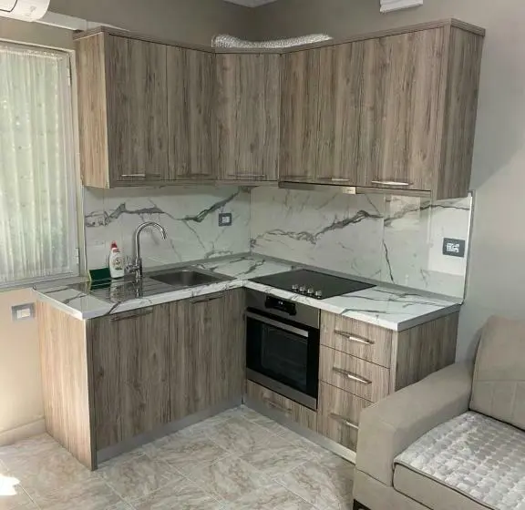اتاق استاندارد چهار تخته, Vila Ajdinaj