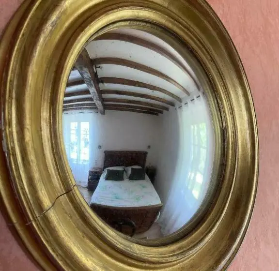 スタンダードルーム, La Maison Du Pech