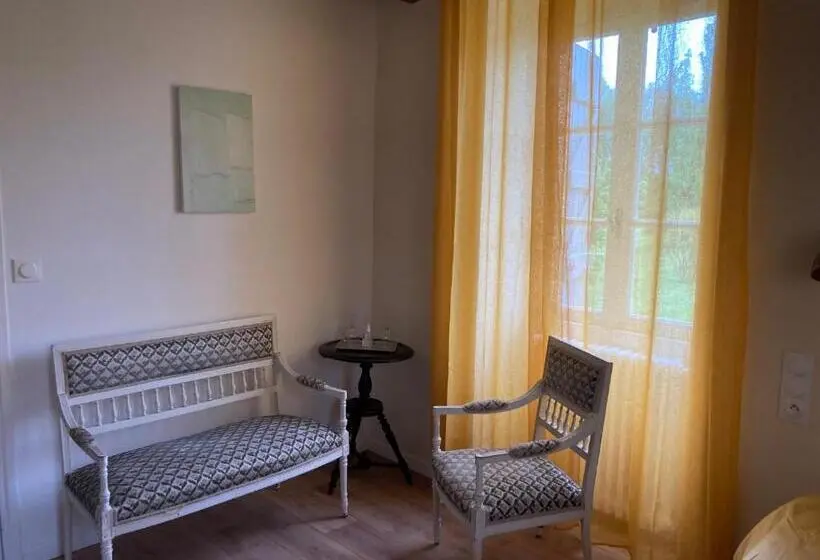 スイート, La Maison Du Pech