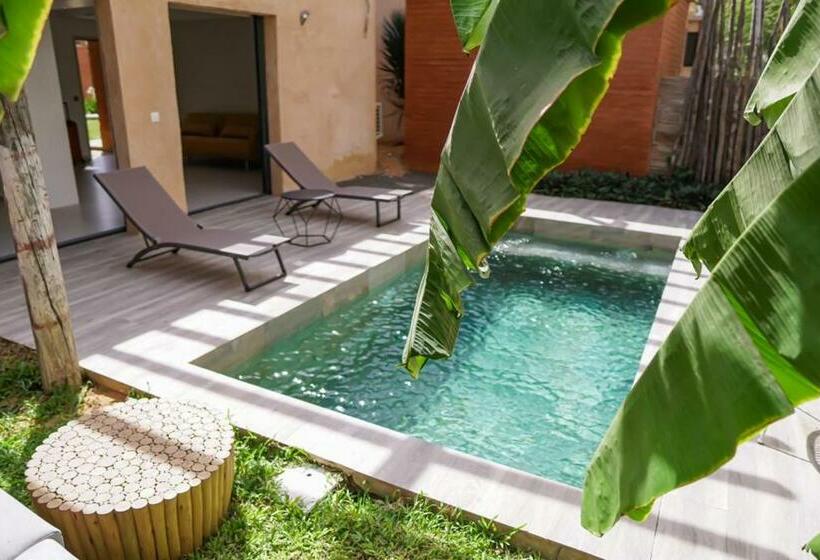 سوئیت جونیور با استخر, Boma Lifestyle