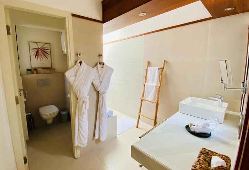سوئیت جونیور با استخر, Boma Lifestyle