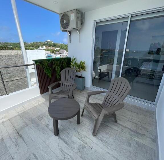 סוויטת דלוקס נוף לים, Dreams Scape