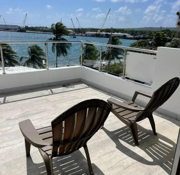 Deluxe Suite Sea View, Dreams Scape
