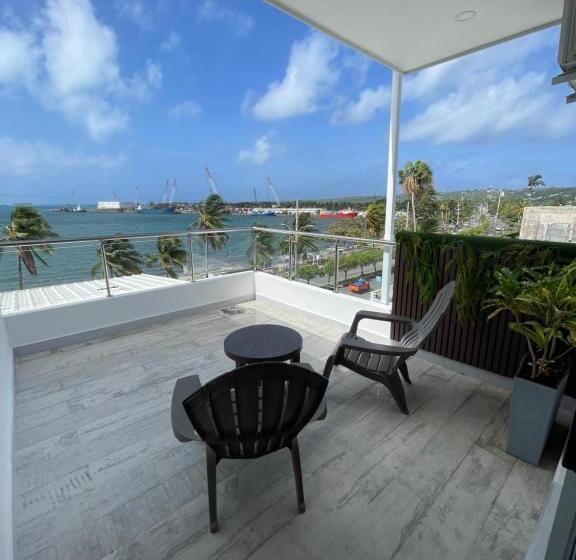 סוויטת דלוקס נוף לים, Dreams Scape