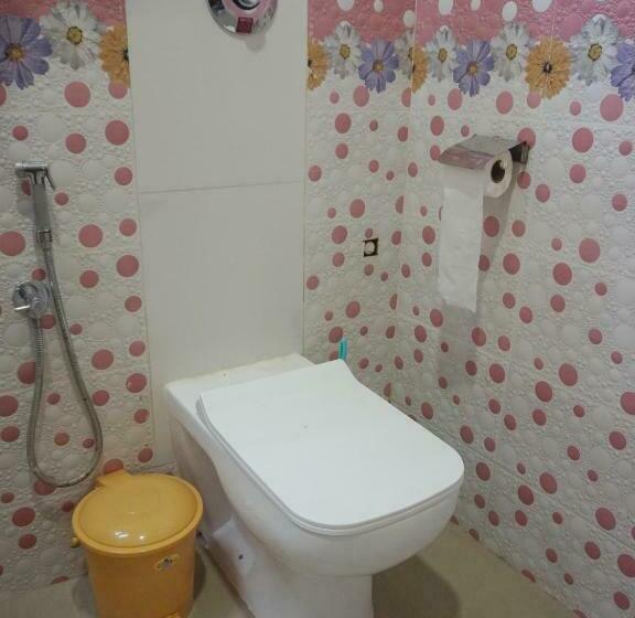 חדר דלוקס, Palm Heaven