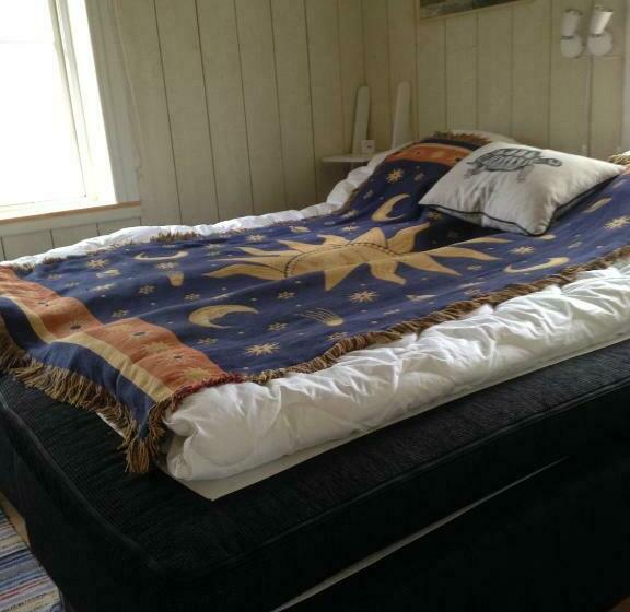 四人标准间, Tystberga Logi