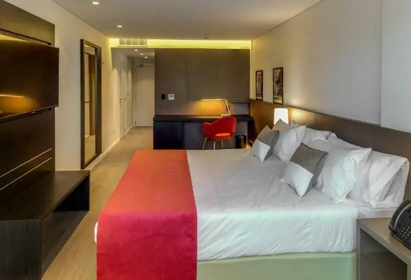 اتاق استاندارد با تخت بزرگ, Dazzler By Wyndham La Plata